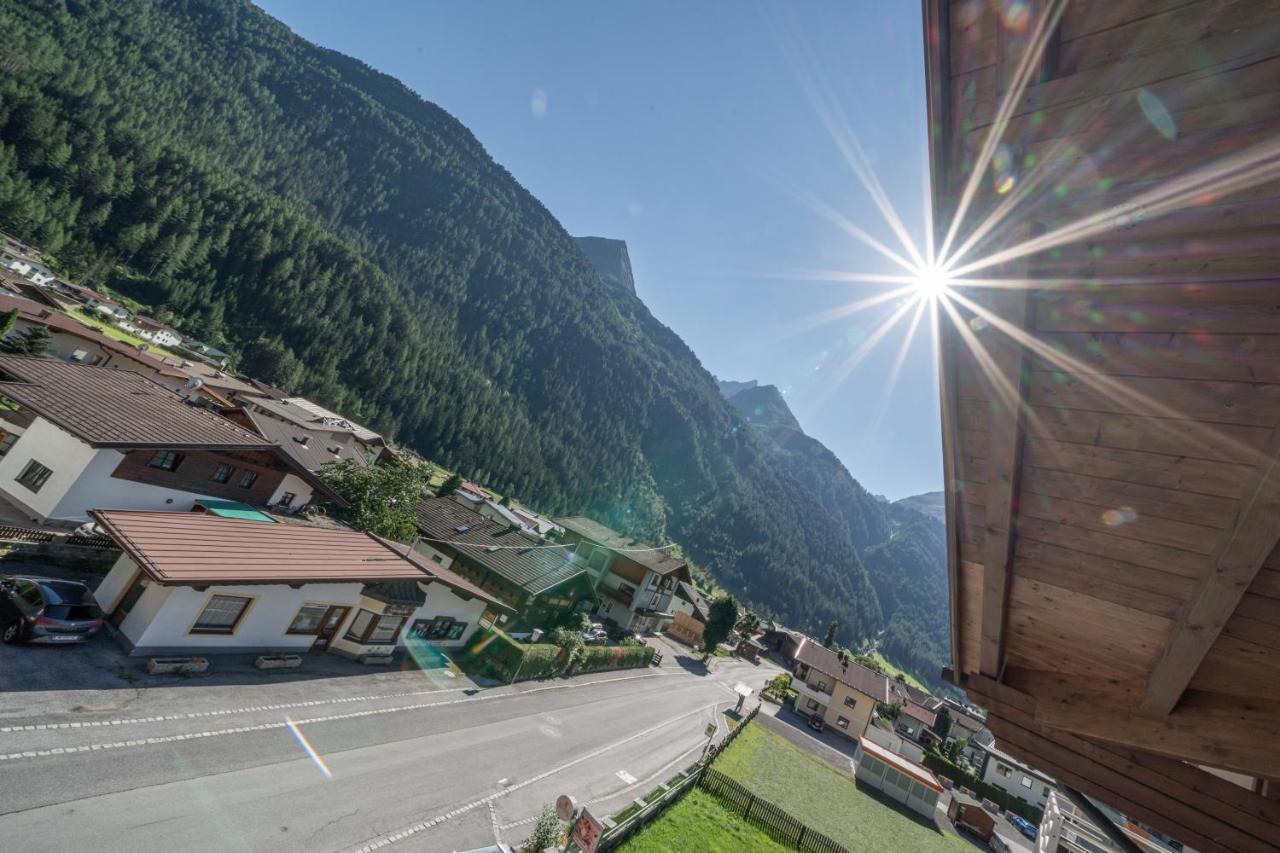 Genusshotel Alpenblick Längenfeld Eksteriør billede